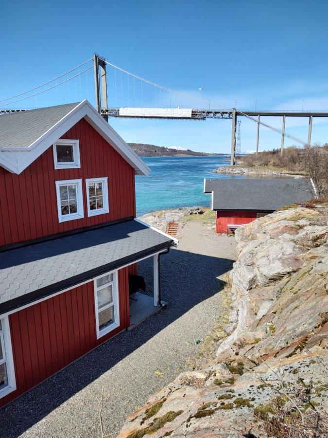 Tjeldsundbrua Overnatting - Sjohus1 Evenskjer Exterior foto